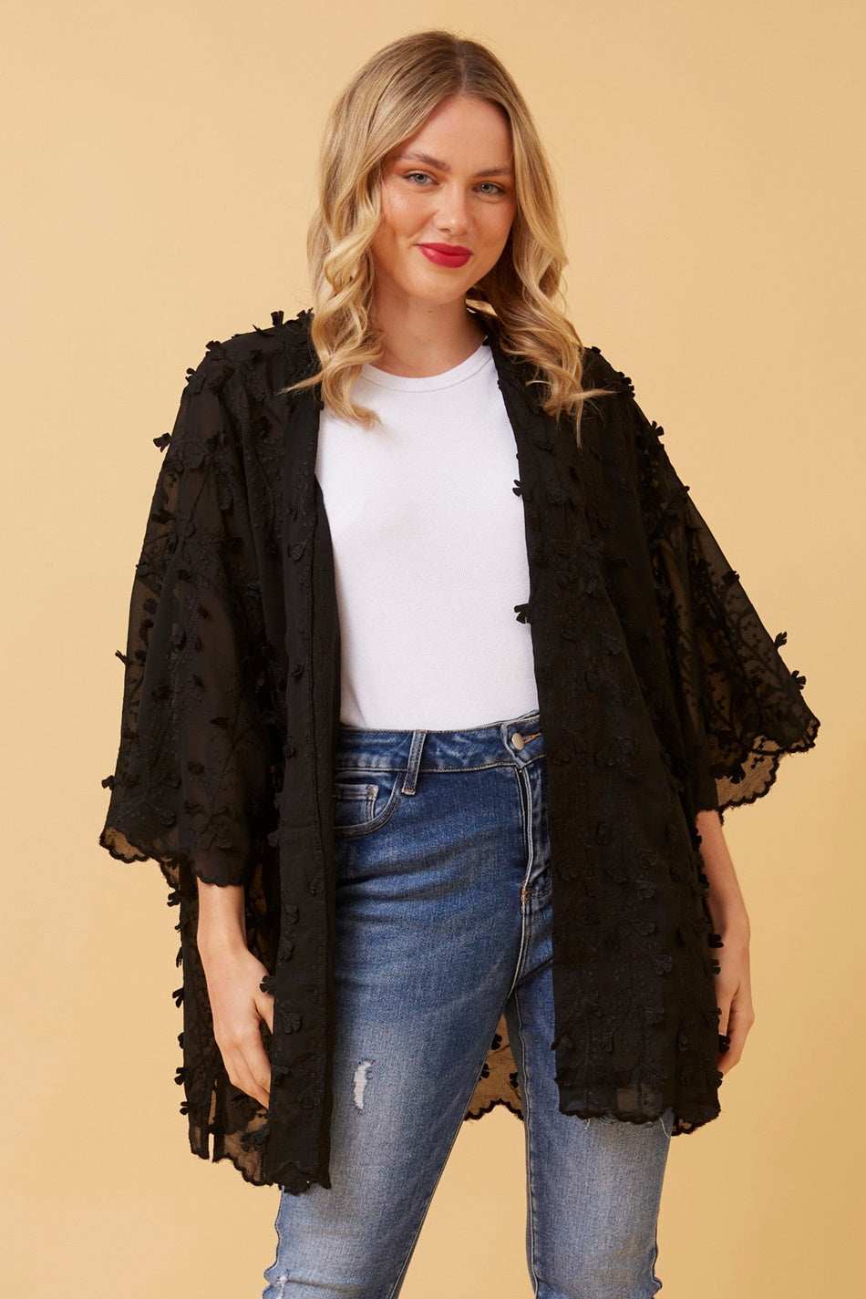 ZOE EMBROIDERED KIMONO