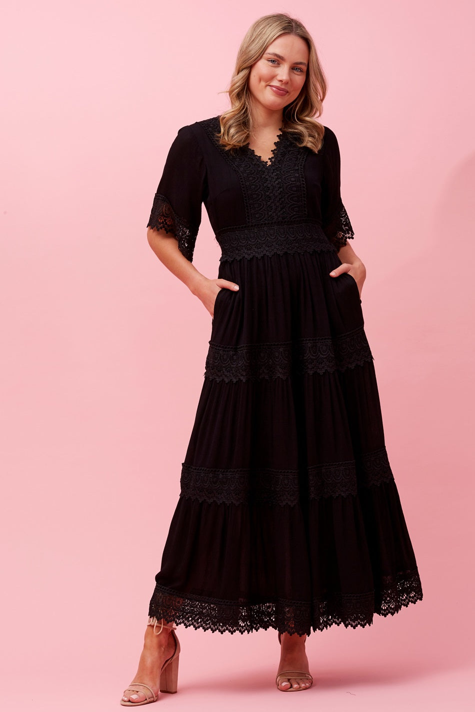 Hhariet fortune lace trim maxi outlet dress