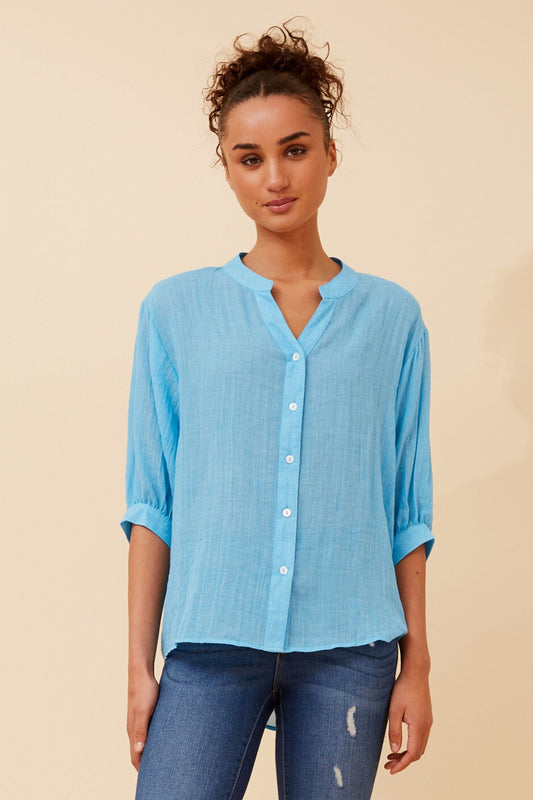 Cool Water Belina Solid Shirt in loose linen fabric and mandrain collar for a cool vibe 